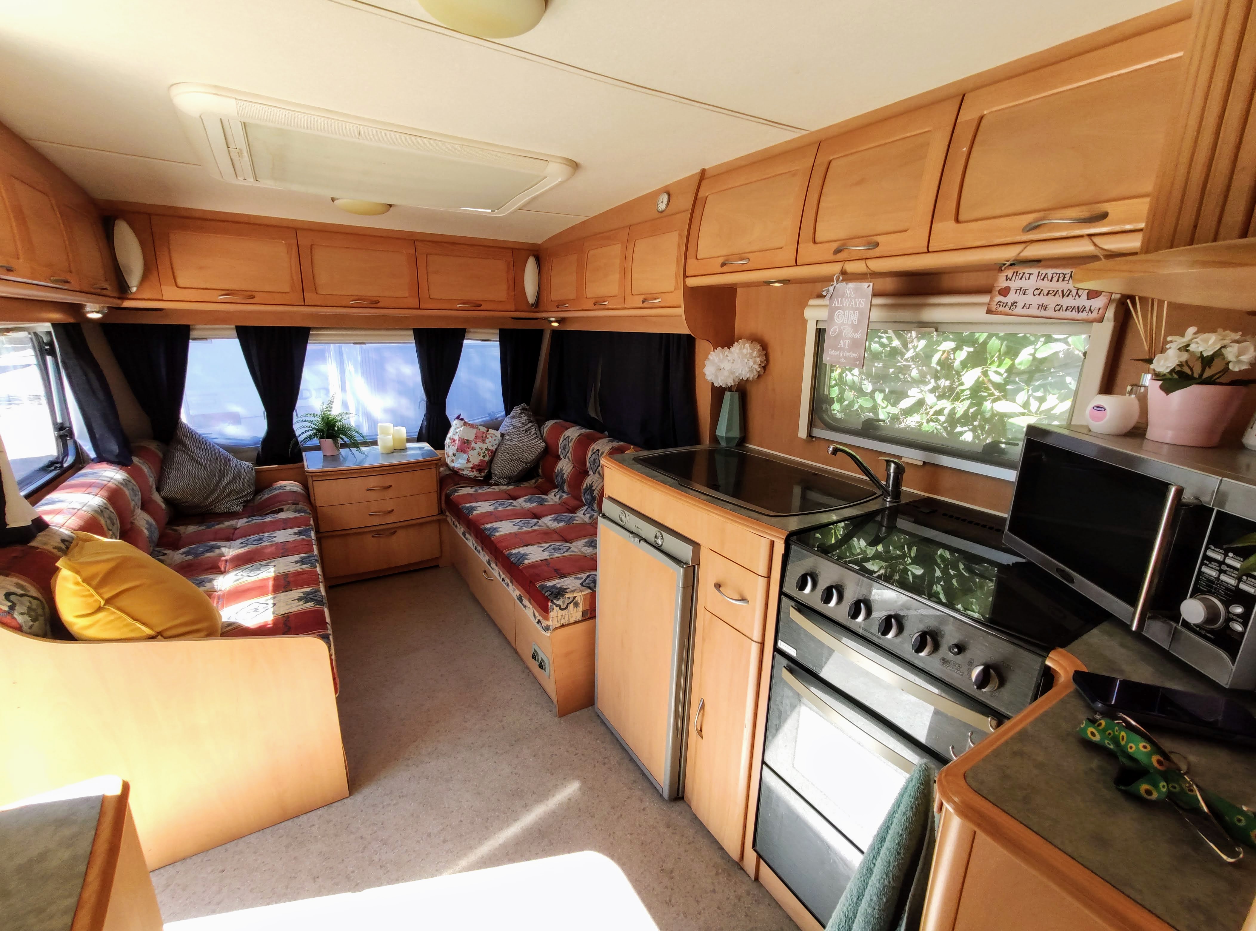 Touring Caravan & Awning For Sale On Camping Almafra Campsite n