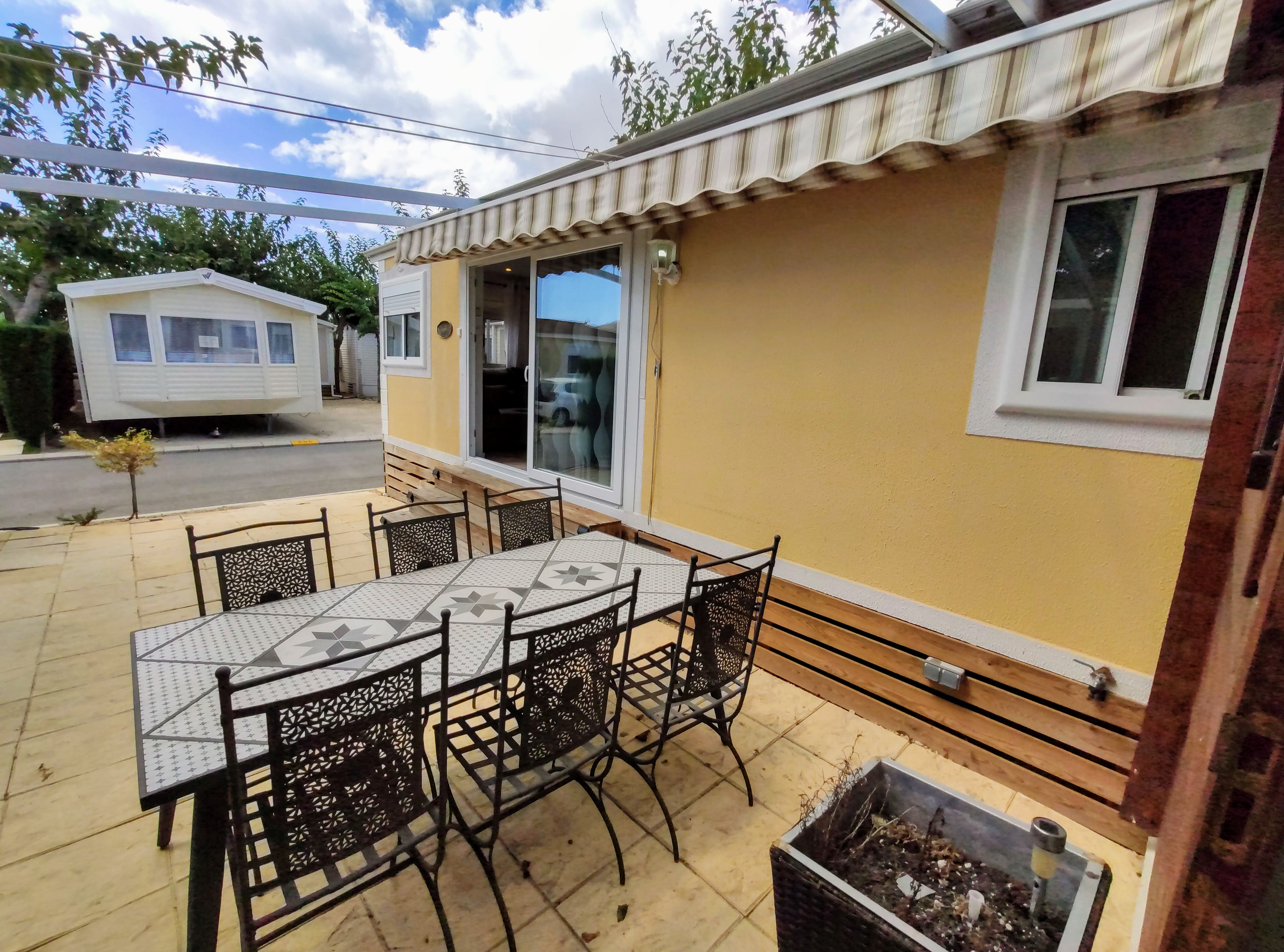 Aitana Park Home For Sale On Camping Almafra Campsite In Benidorm