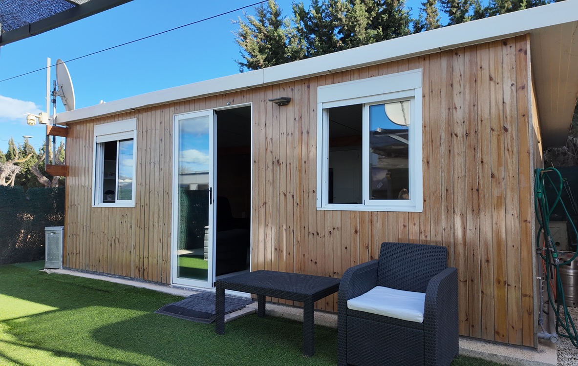 Bungalow With a Private Terrace For Sale On Camping Benisol, Benidorm – €85,000