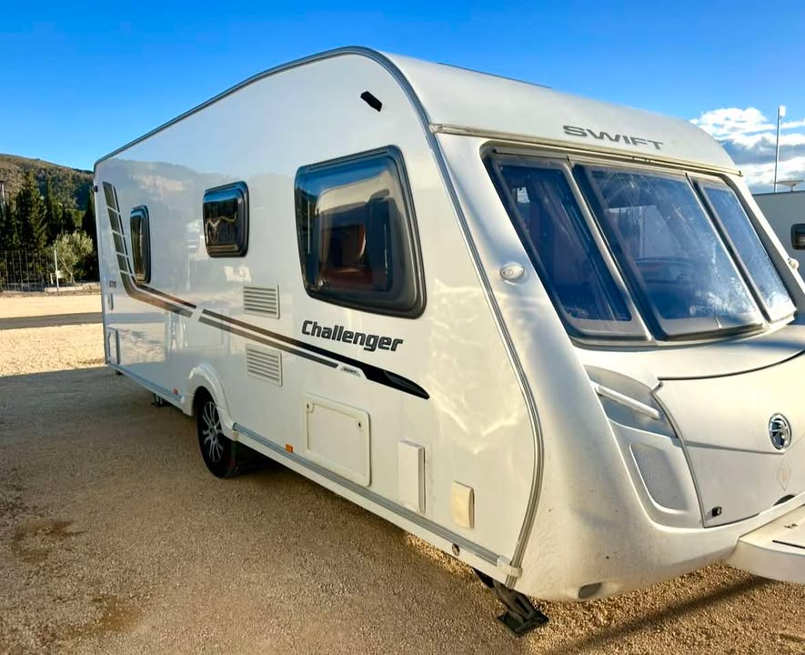 Swift Challenger 570 Touring Caravan For Sale On Camping Benisol, Benidorm – £17,500