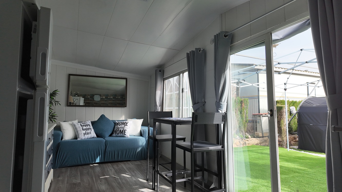 Caravan & Modern Awning For Sale On Camping Benisol, Benidorm – £22,950