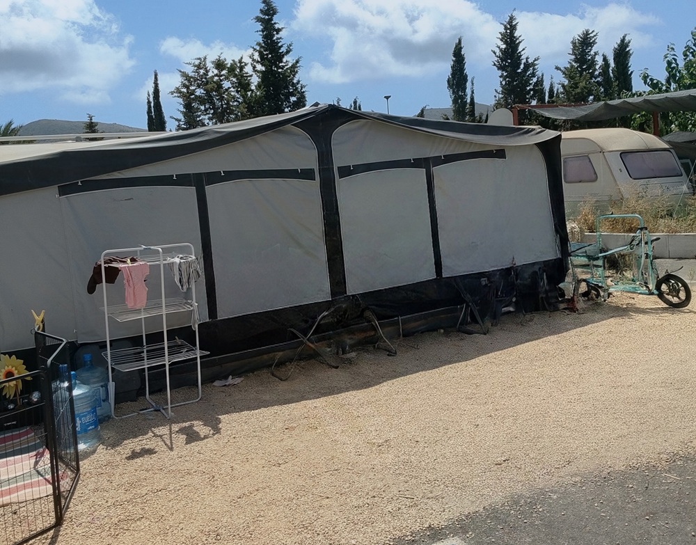 Renovated Touring Caravan & Awning For Sale On Camping Benisol, Benidorm – €25,000
